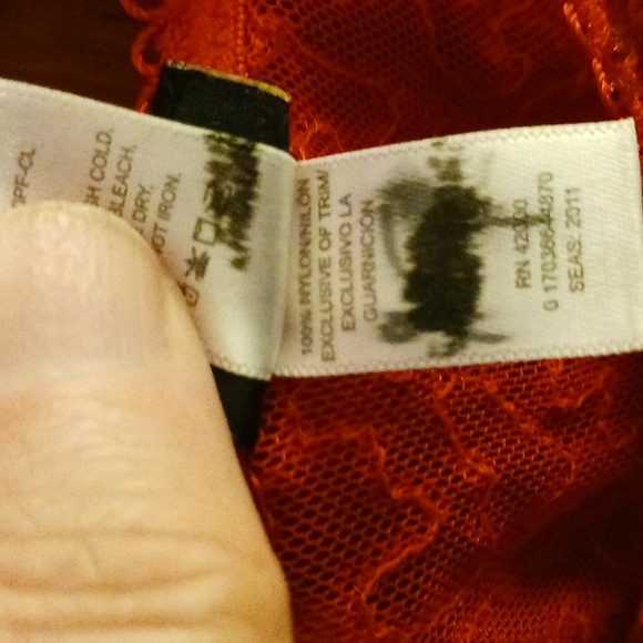 PASSION FOREVER RED SEQUINNED MINI DRESS, SIZE 1X, 100% NYLON, VALENTINES DAY - Picture 4 of 4